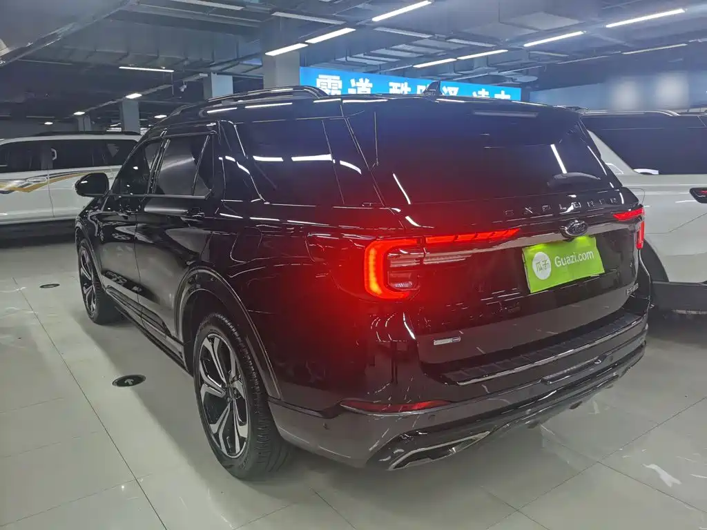 Ford Explorer 2024 2023 EcoBoost 285 AWD ST-LINE 7-Seater