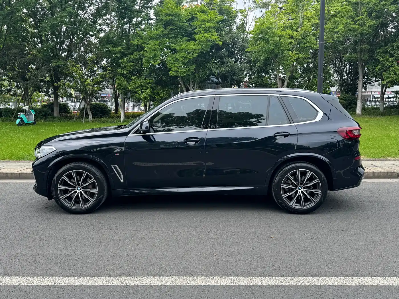 BMW X5 2022 Facelift xDrive 30Li Premium M Sport Package фото 6