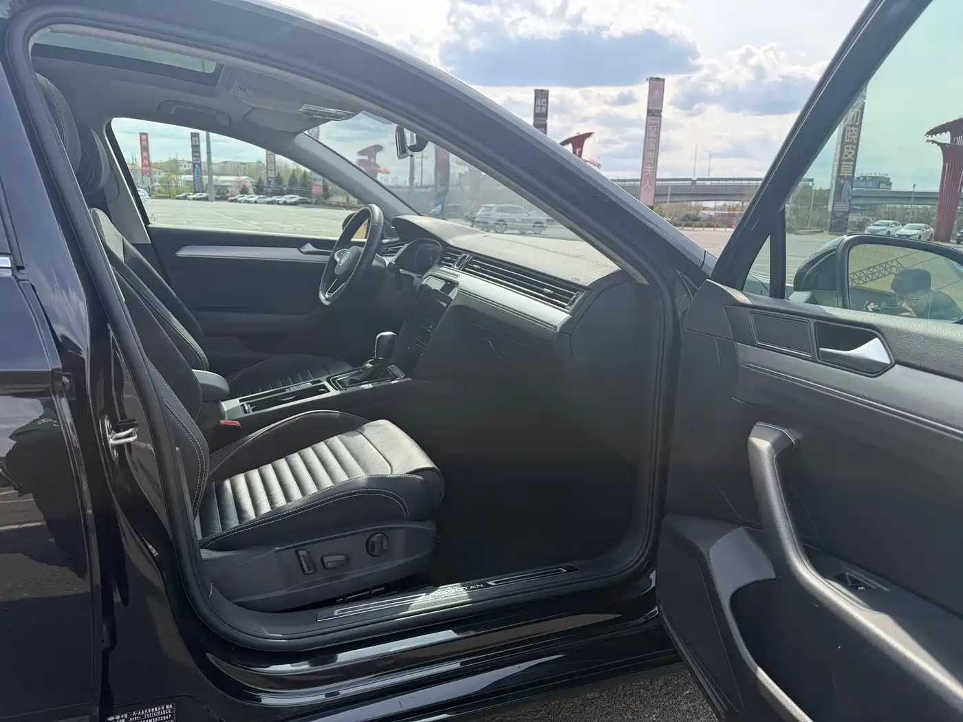 Volkswagen Magotan 2020 280TSI DSG Leading фото 19
