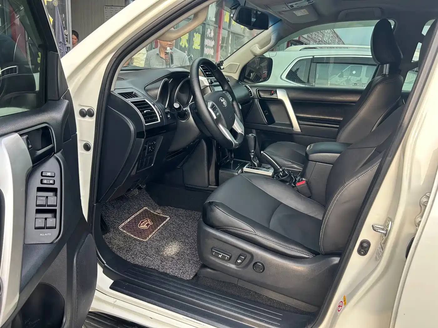 Toyota Prado 2016 2.7L Auto Standard Edition фото 4