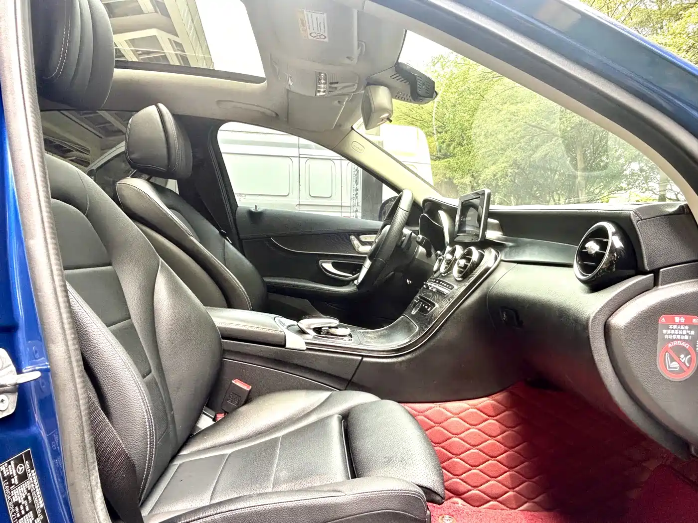 Mercedes-Benz C-Class 2017 C 200 L Sport фото 13