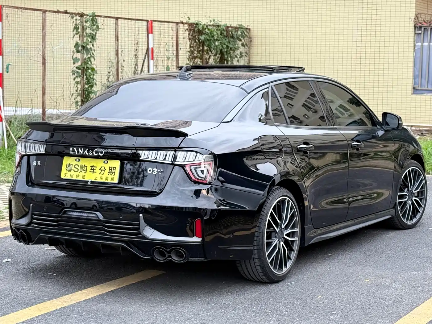 Lynk & Co 03 2022 03+ 2.0TD Auto Wind Rider Edition фото 9