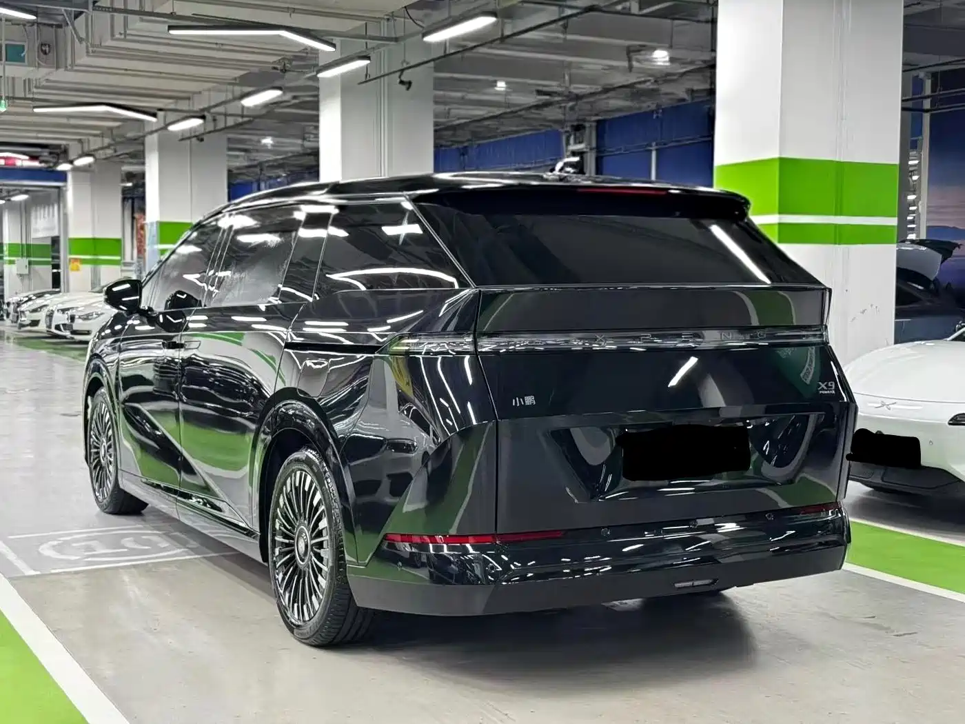 XIAOPENG X9