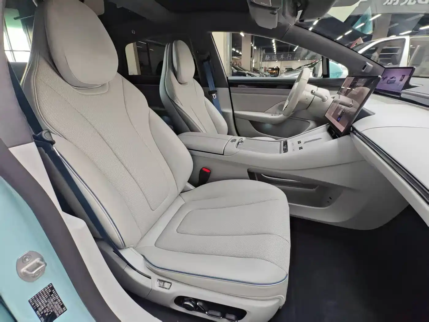 Zhijie S7 2025 2025 Model 785km Ultra
