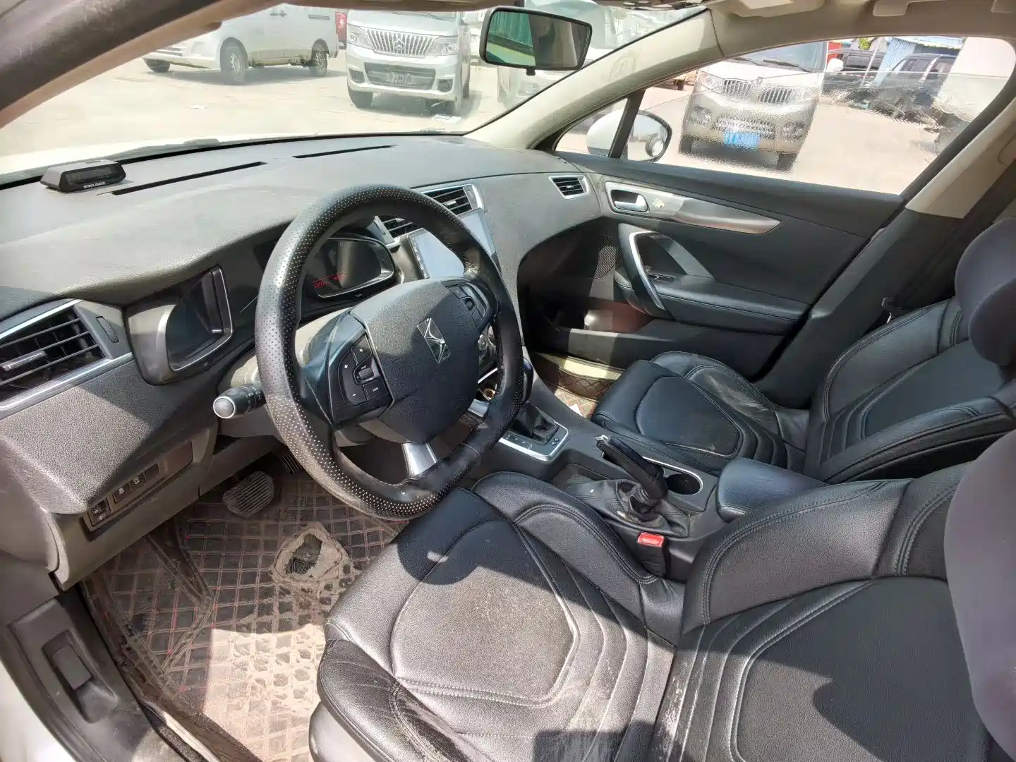Photo 7 - DS 5LS