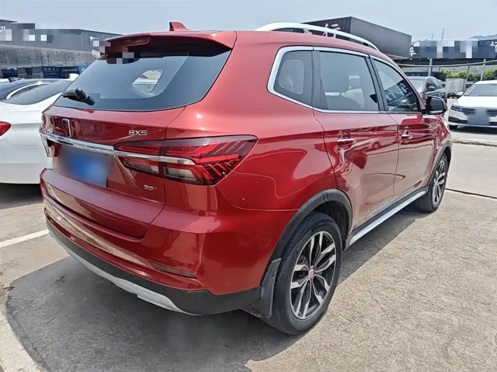 Фото 5 - Roewe RX5