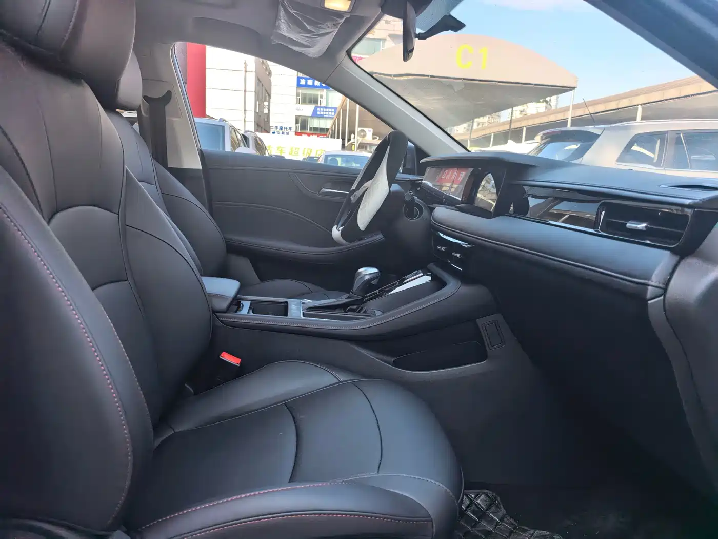 Roewe i5 2026 2026 1.5L CVT Luxury