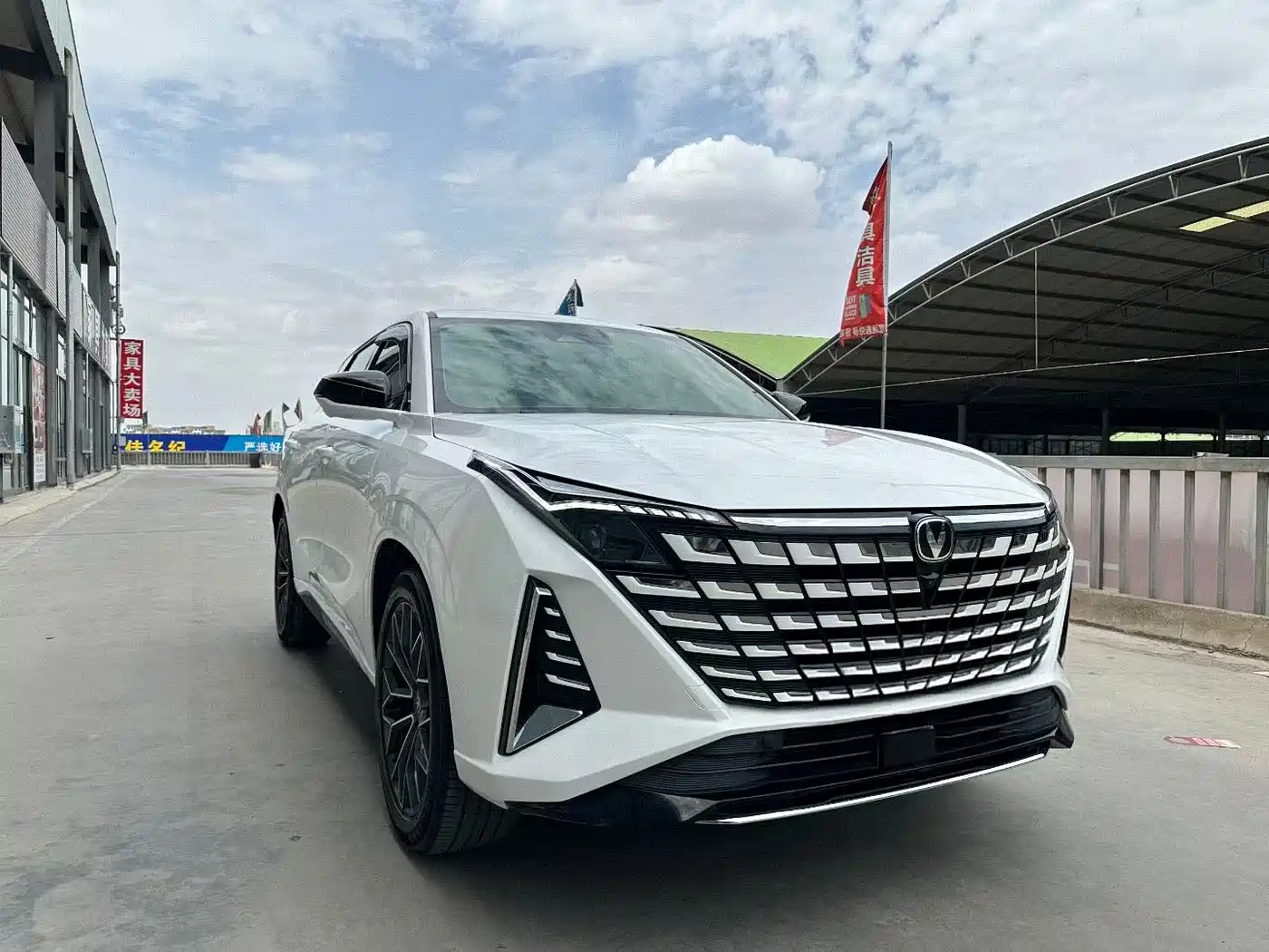Changan UNI-Z 2025 2025 1.5T Luxury Edition