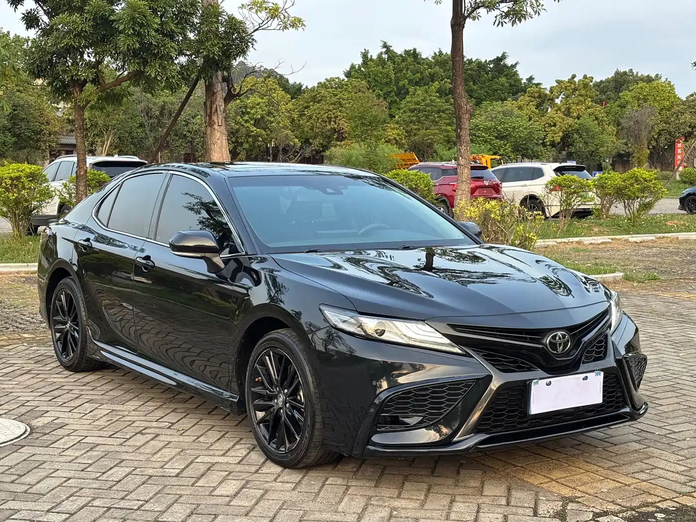 Toyota Camry 2023 2.5G Luxury Edition фото 3