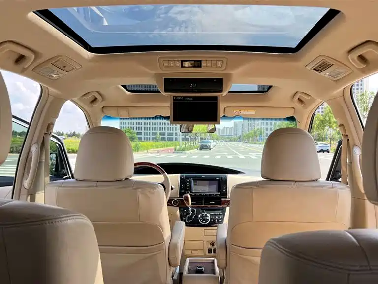 Toyota Previa 2016 2012 2.4L 7-Seater Luxury Edition