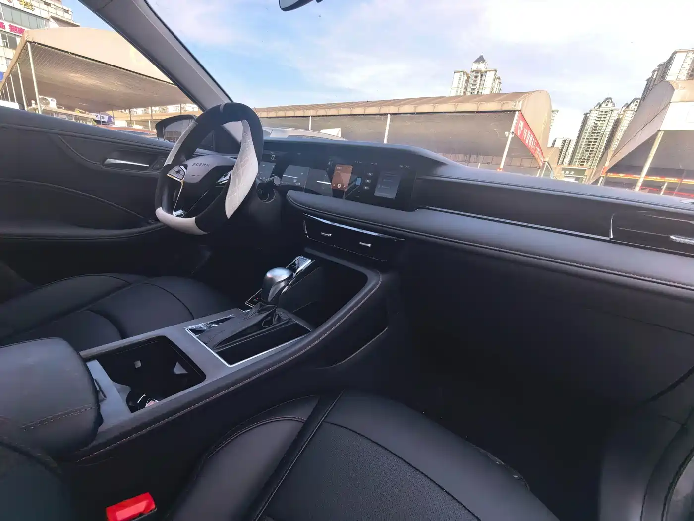 Roewe i5 2026 2026 1.5L CVT Luxury