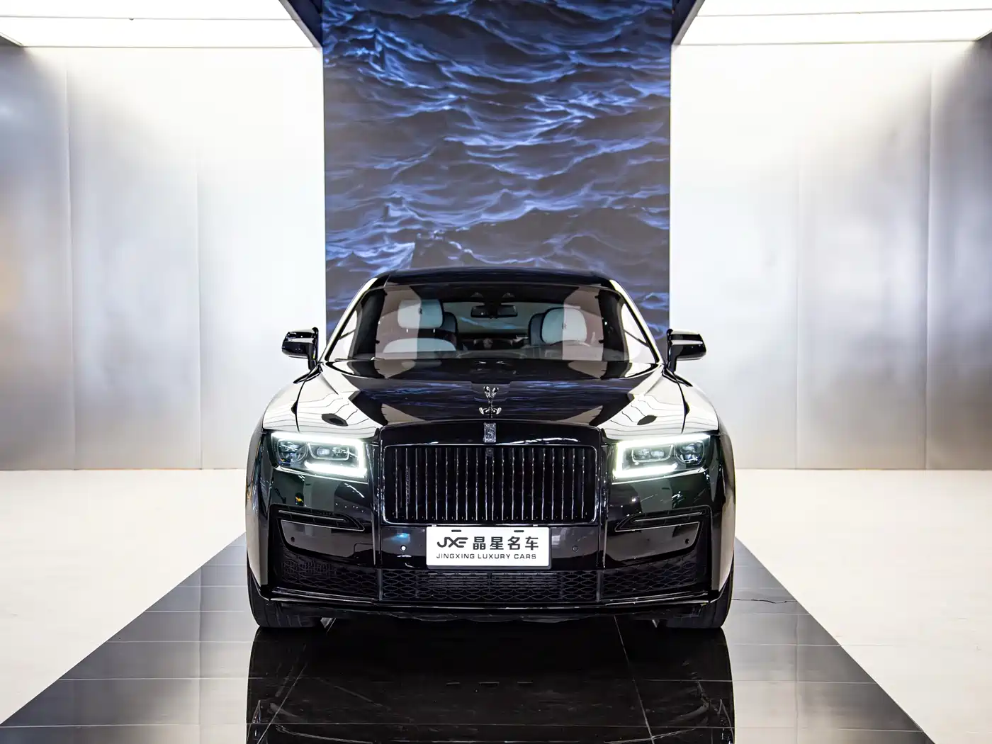 Rolls-Royce Ghost 2021 6.7T Standard Wheelbase фото 2