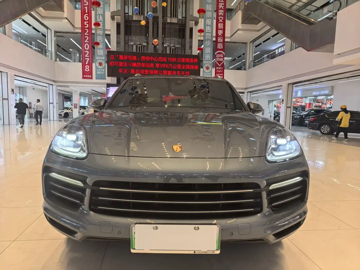 Porsche Cayenne New Energy 2019 Cayenne E-Hybrid 2.0T фото 2
