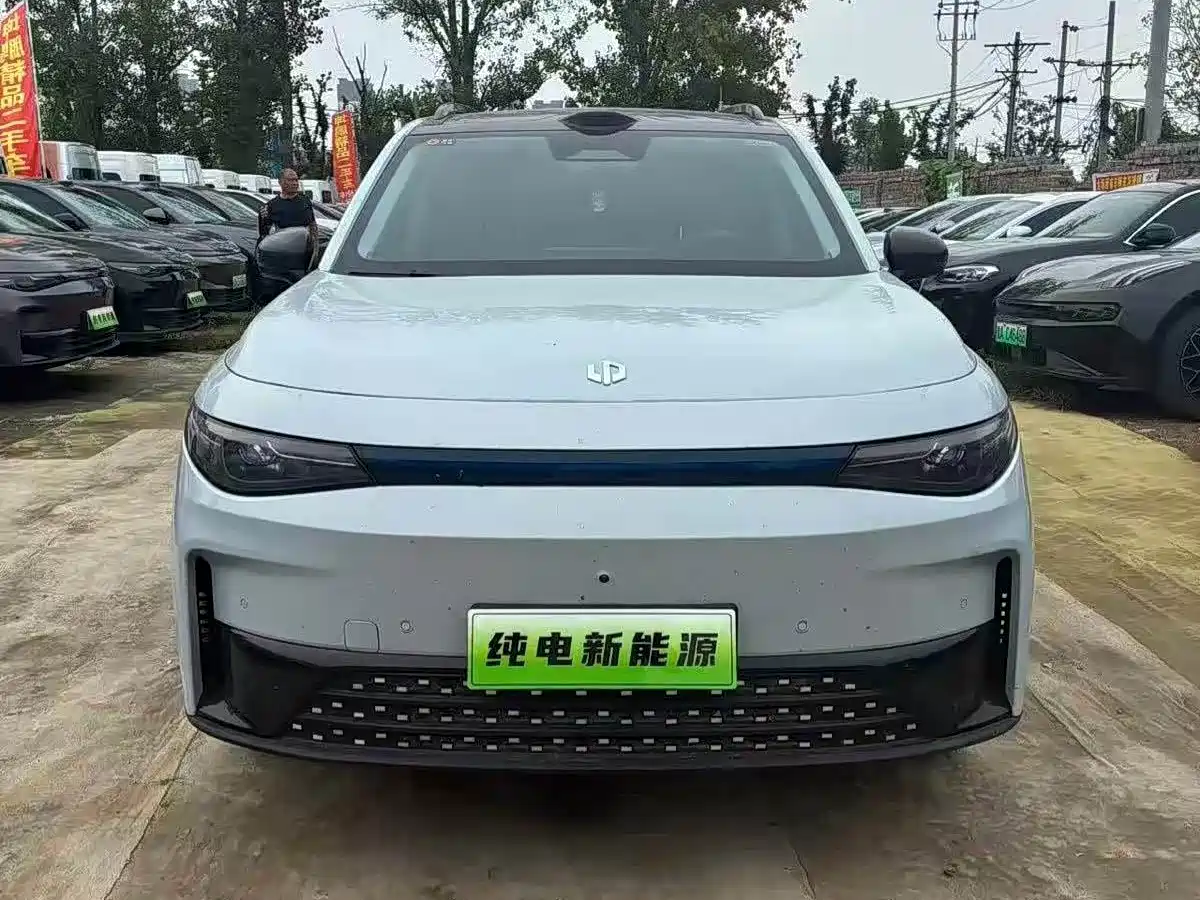 Фото 2 - Leapmotor C16