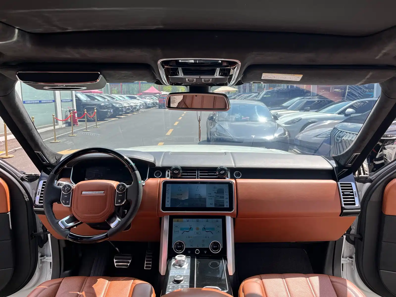 Фото 16 - Land Rover Range Rover