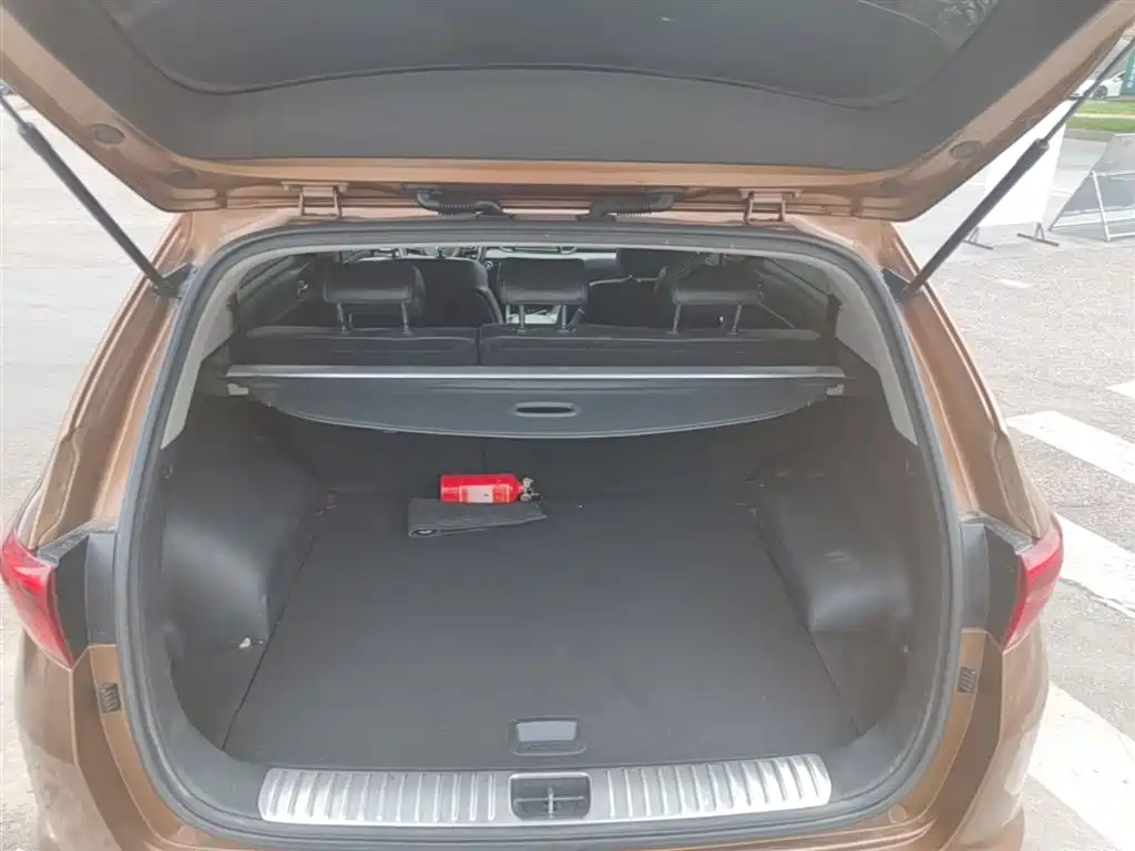 KIA KX5