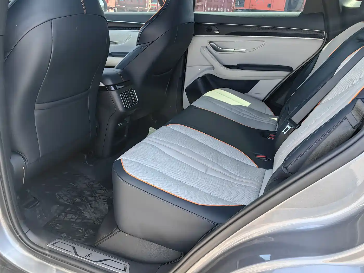 BYD Song PLUS PHEV 2021 DM-i 110KM Flagship PLUS фото 11