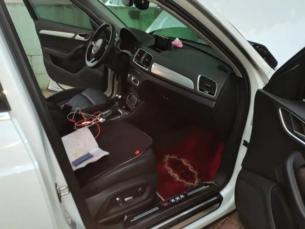 Photo 21 - Audi Q3