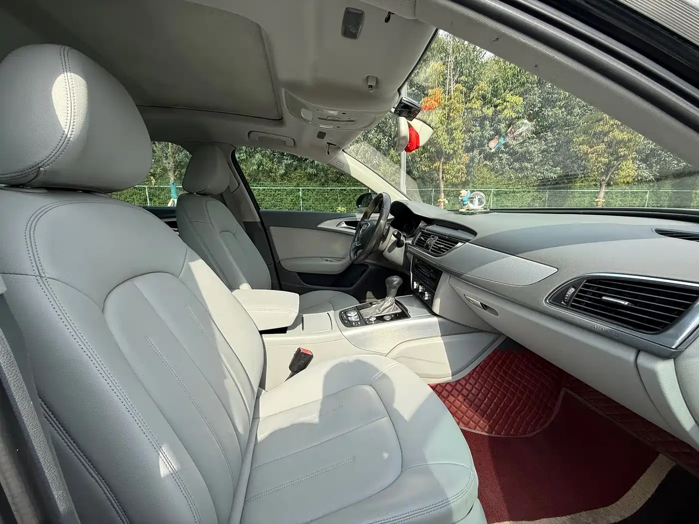 Audi A6L 2012 30 FSI Comfort фото 22