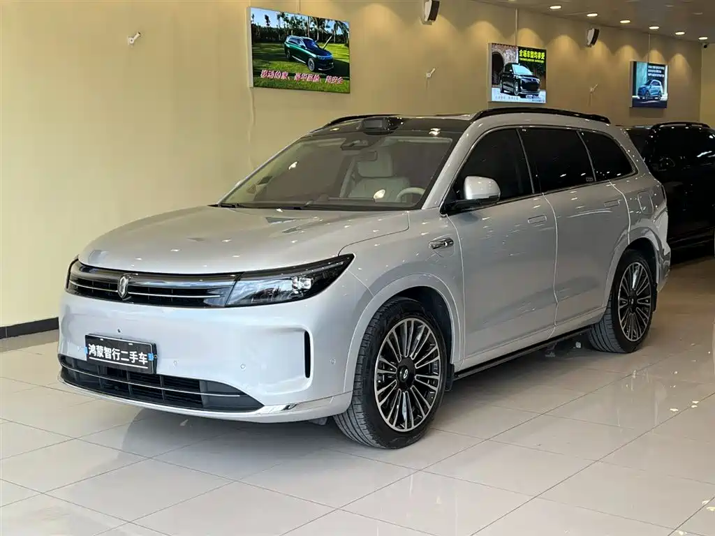 AITO Wenjie AITO M7 2024 1.5T Smart Drive RWD Ultra 5-seater