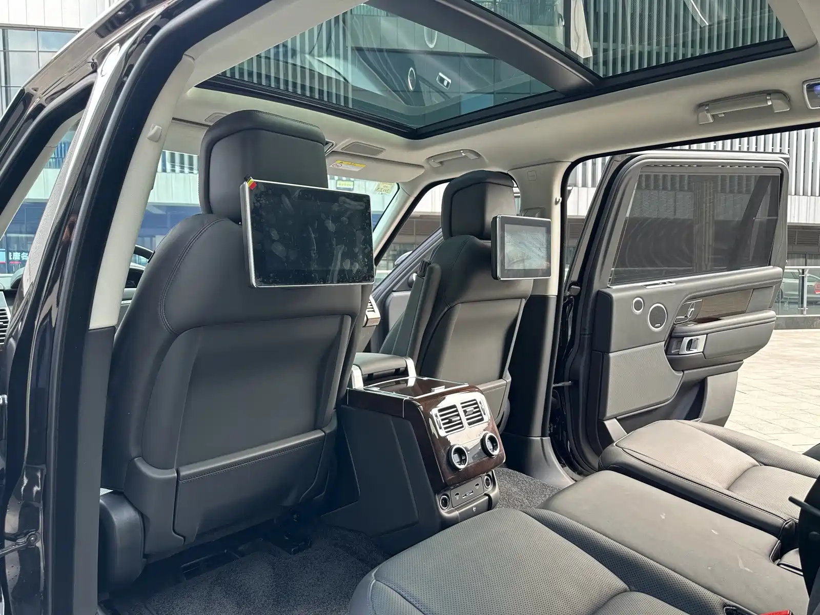 Фото 13 - Land Rover Range Rover