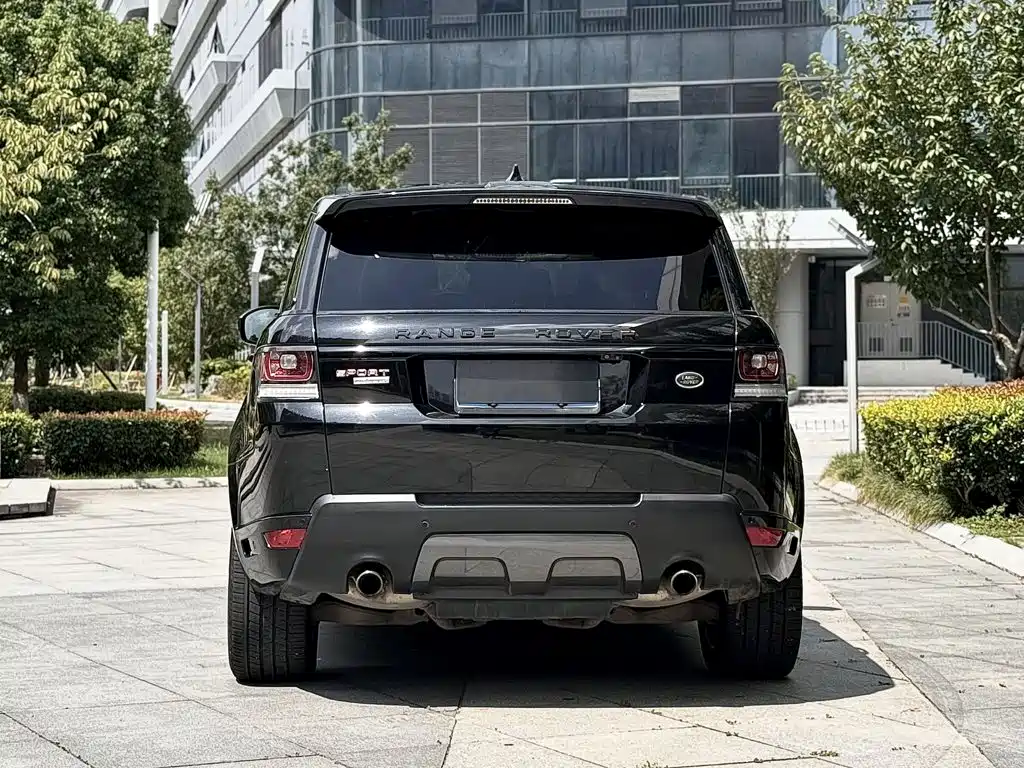 Фото 4 - Land Rover Range Rover Sport