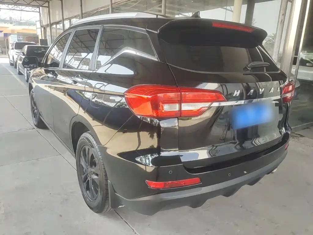 Фото 5 - Haval M6