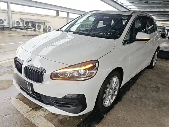 BMW BMW 2 Series Touring 2018 218i Luxury Line