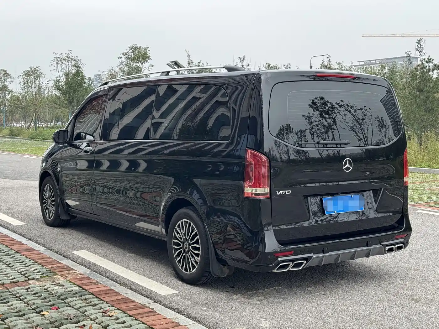 MERCEDES-BENZ VITO
