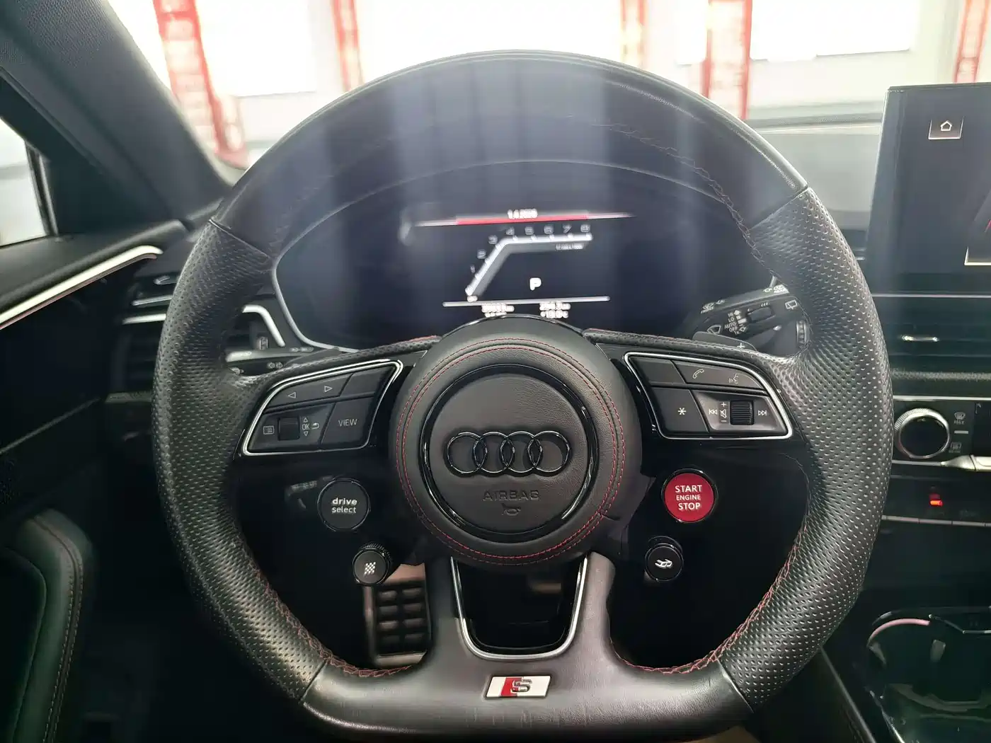 AUDI S4