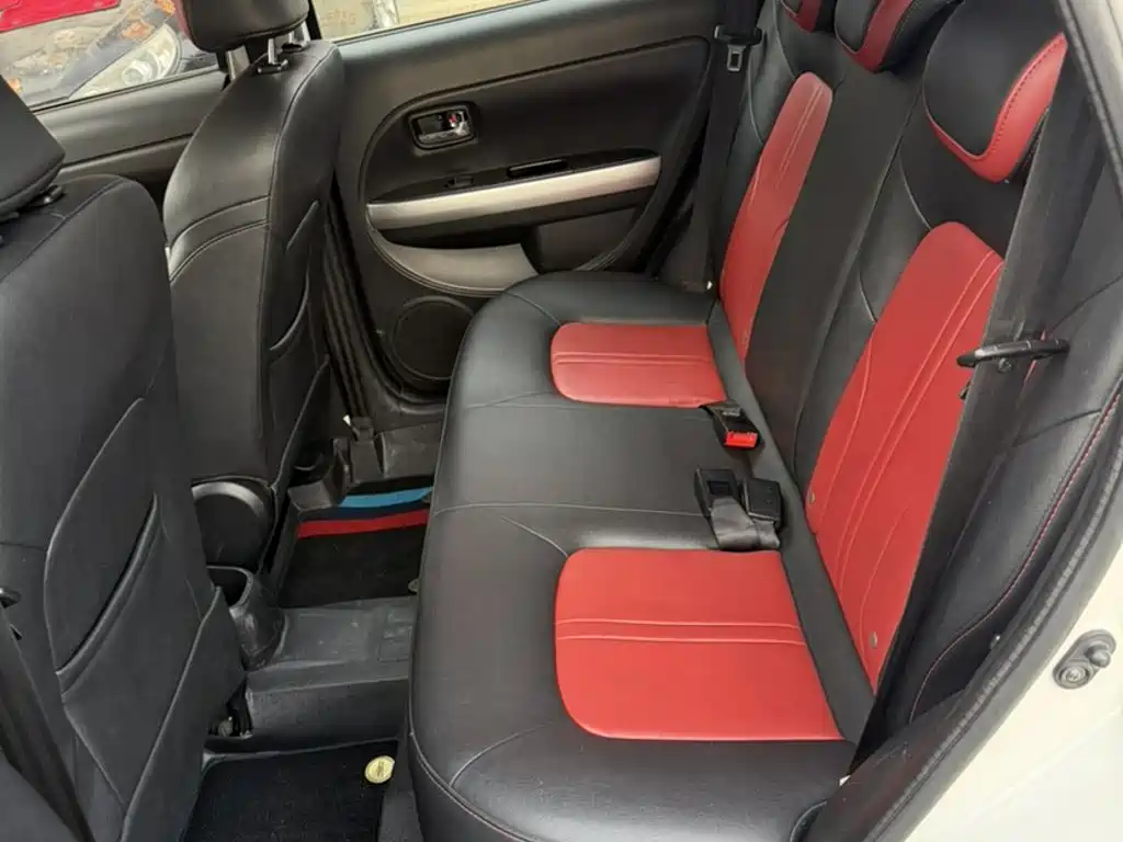 Haval H1 2016 2016 Red Label 1.5L AMT Luxury