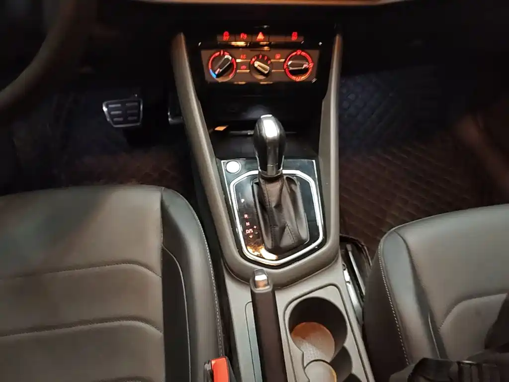Фото 14 - Jetta VS5