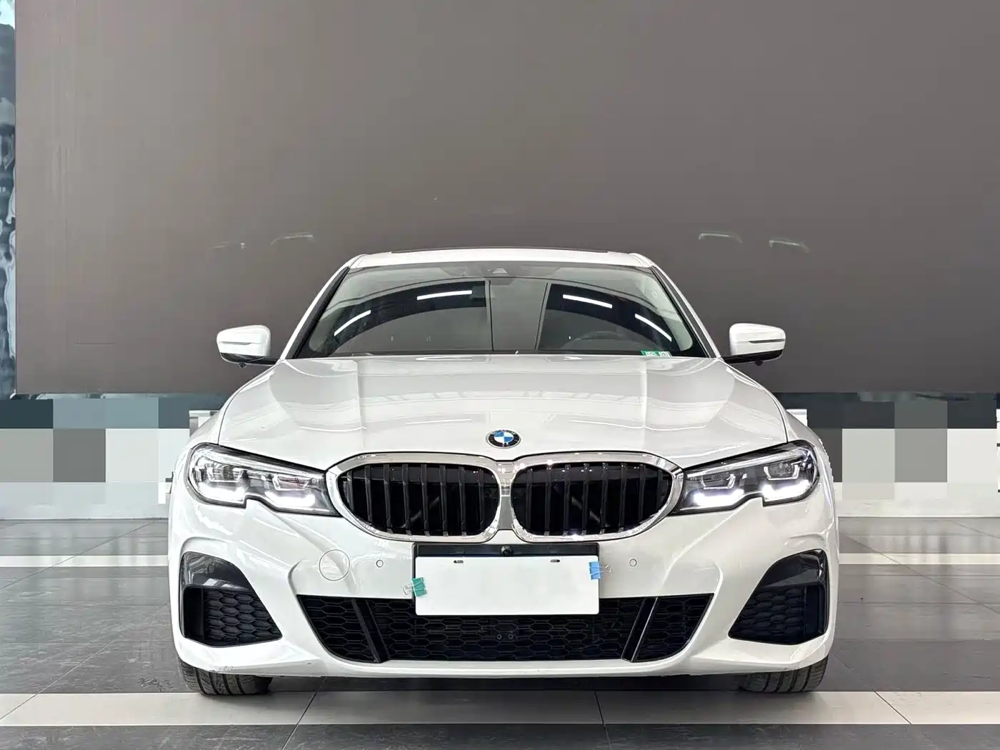 BMW 3-SERIES