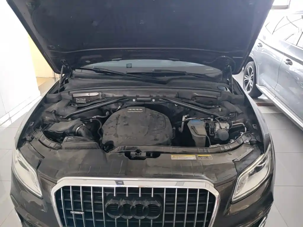Audi Q5 2018 2017 Plus 40 TFSI Progressive