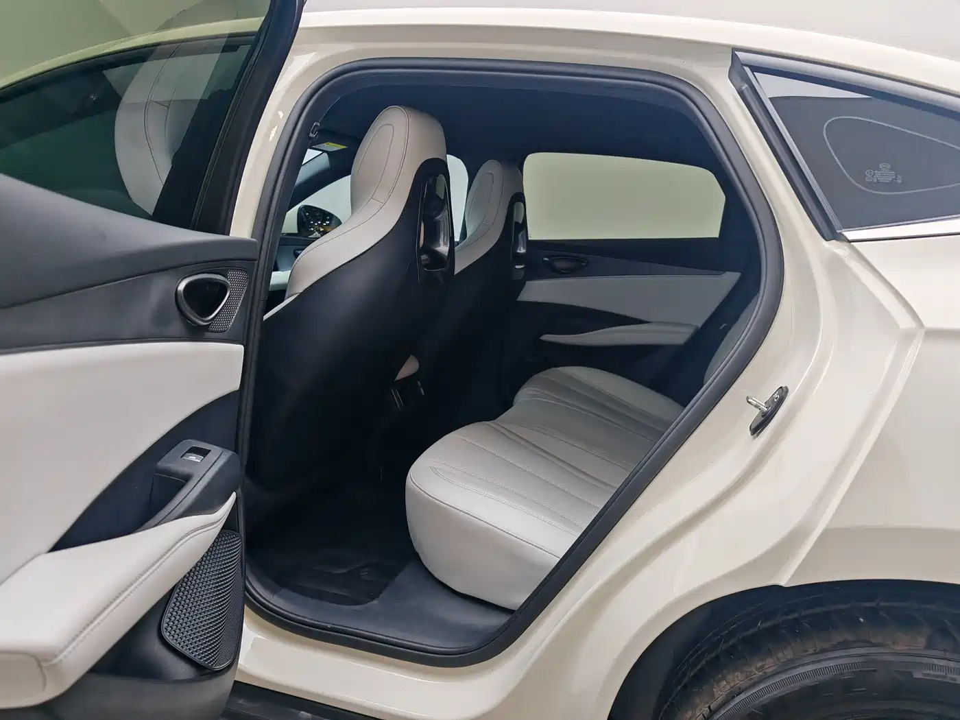BYD Seal 06 New Energy 2025 DM-i Smart Drive 80KM Luxury фото 17