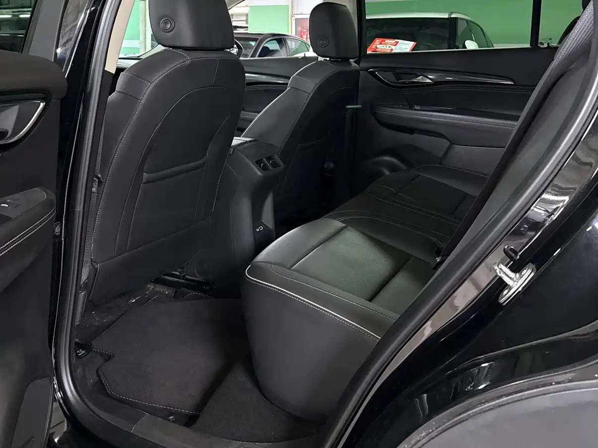 Buick Envision Plus 2023 2022 Enclave Plus 652T 5-Seater AWD Luxury