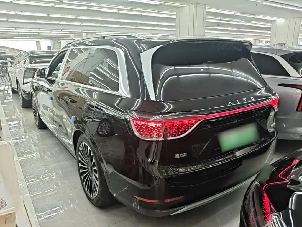 2026 AITO Wenjie AITO M9