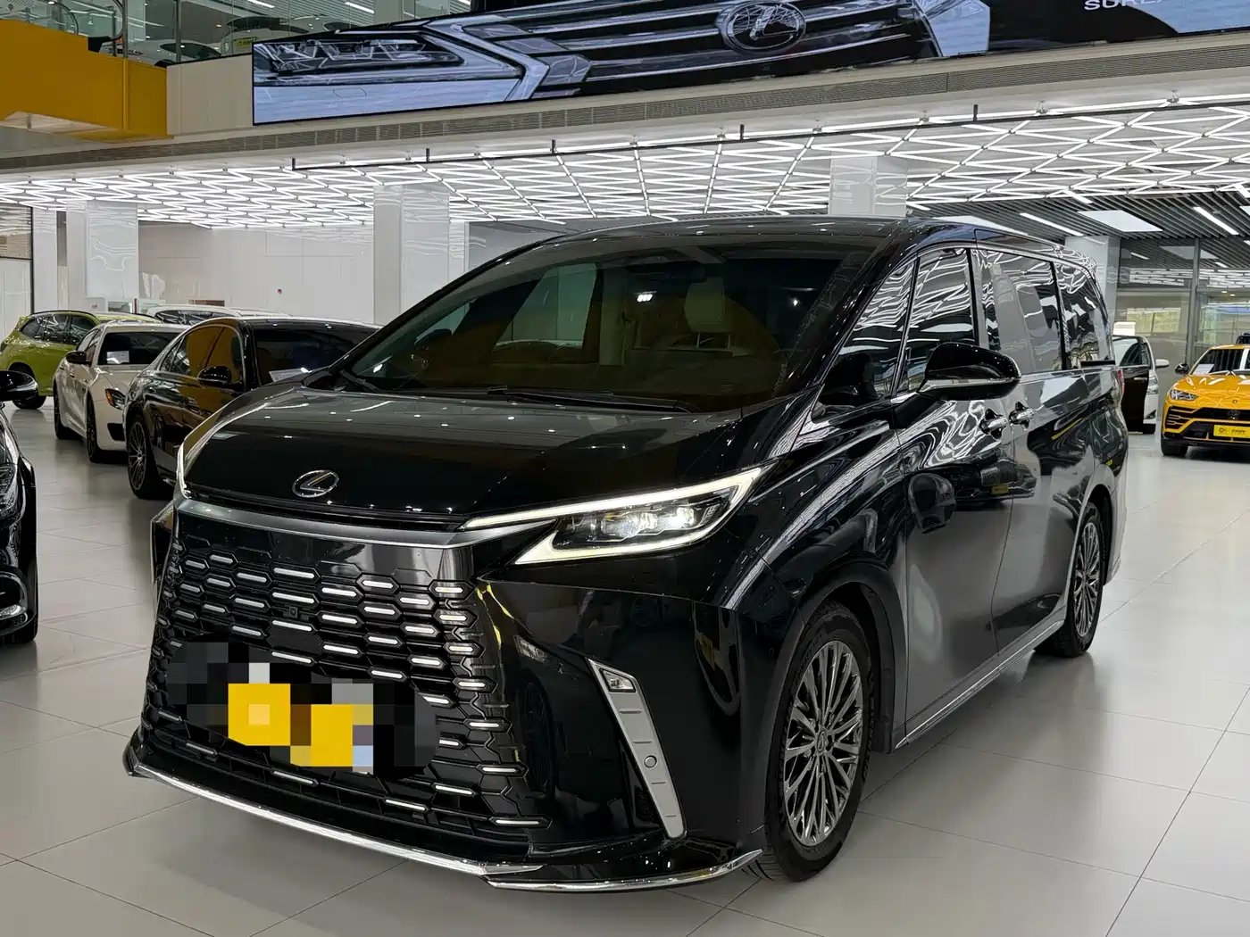 Lexus LM 2025 2025 Model 500h Six-Seater Prestige Edition