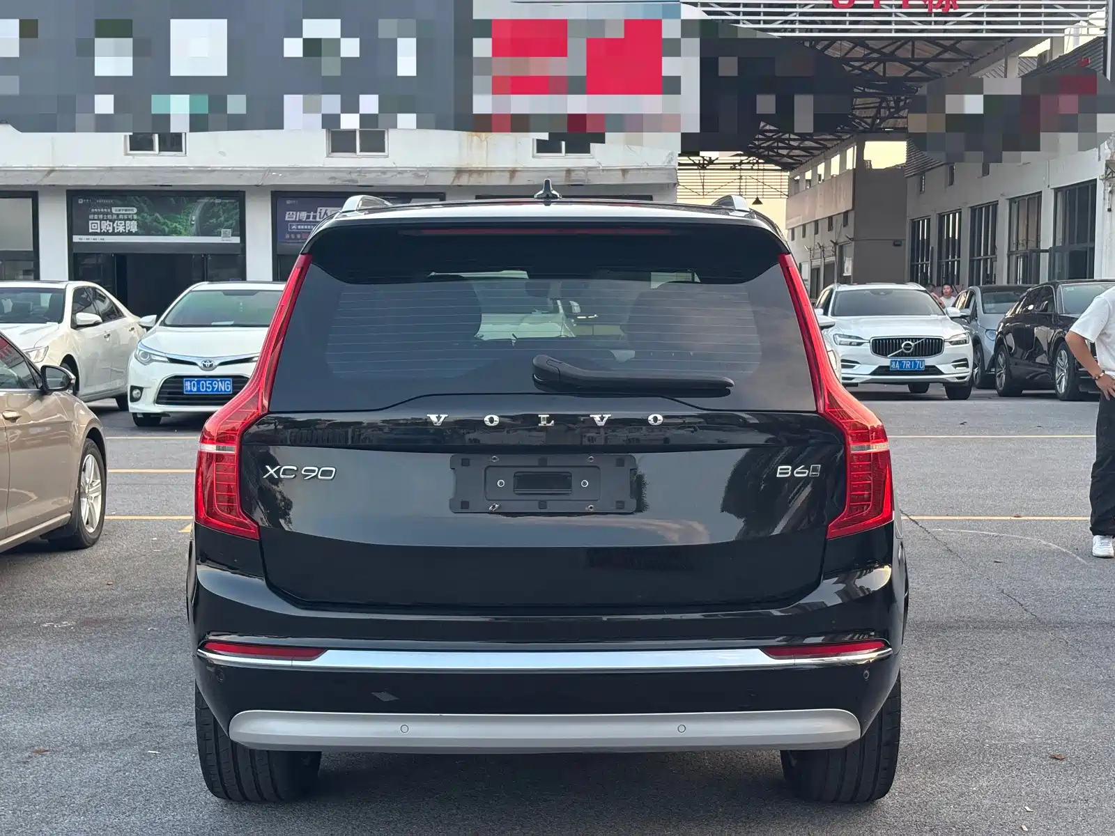 صورة 12 - Volvo XC90