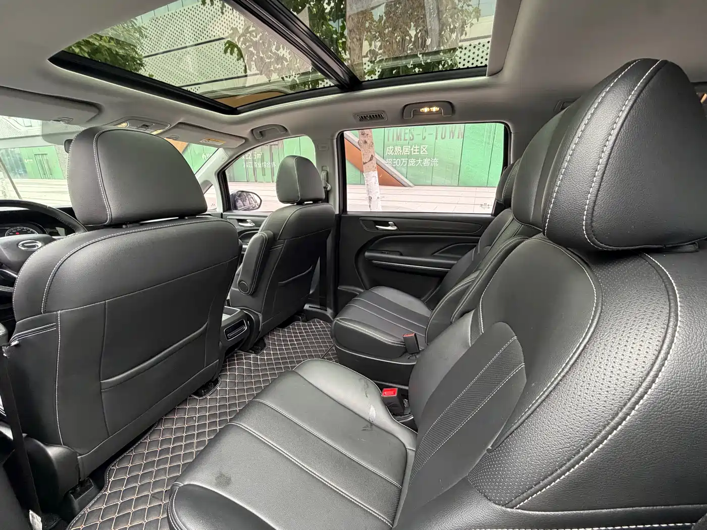 GAC Trumpchi Trumpchi M6 2021 270T DCT Premium Edition (7-seater) фото 10