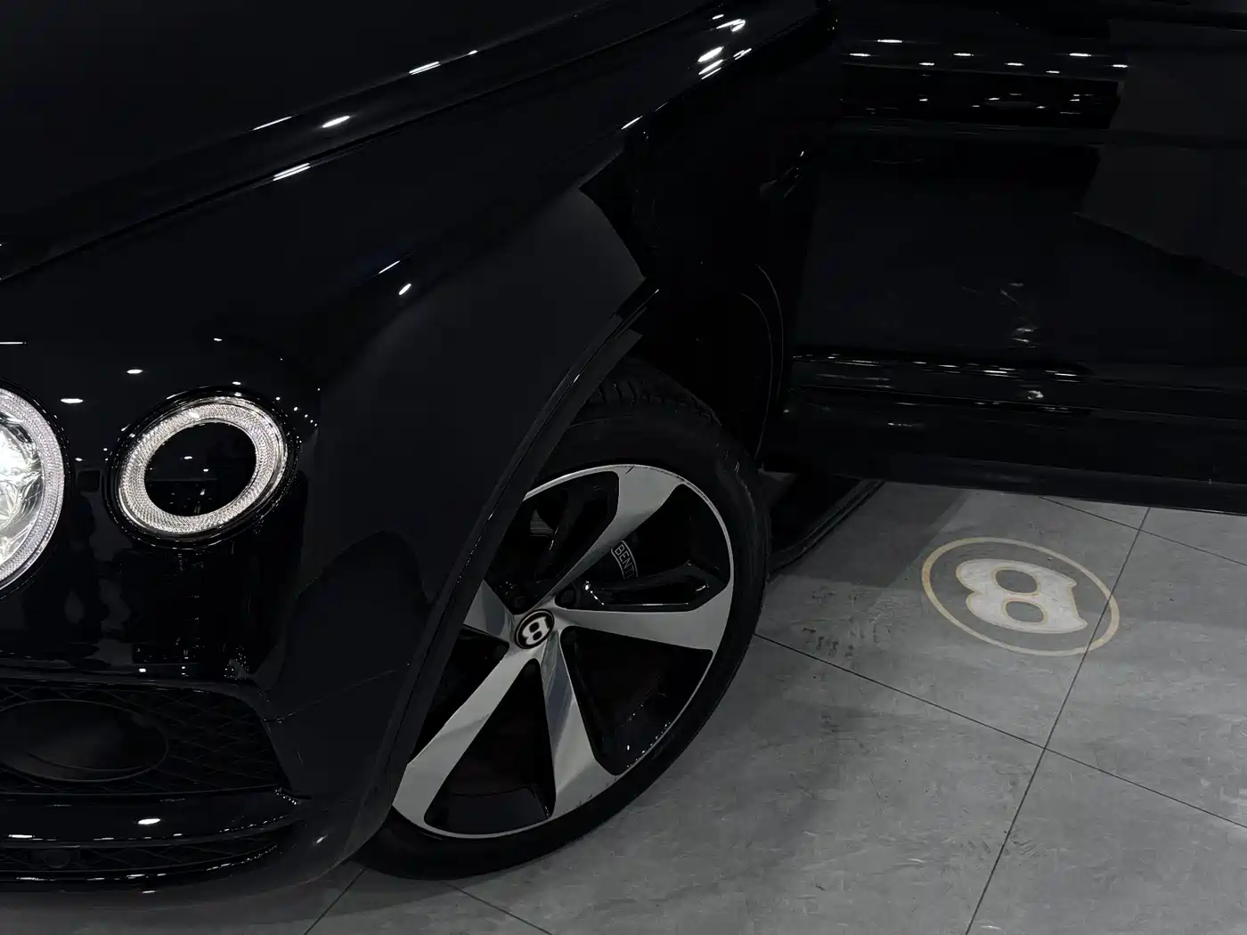 Bentley Bentayga Hybrid 2022 2021 3.0T PHEV