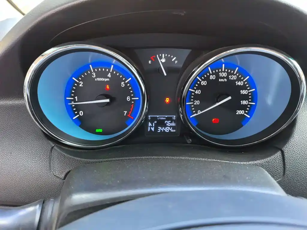 Cowin Kaiyi C3 2016 2015 1.5L AMT Gold Diamond Edition