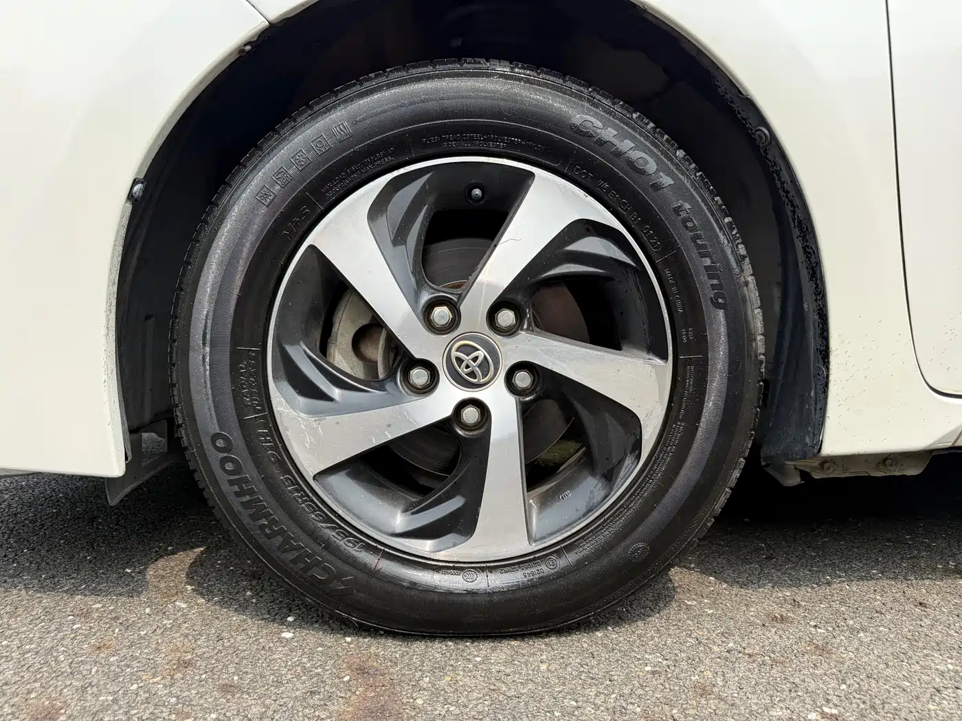 Toyota Levin 2017 Facelift 185T CVT Elite (China V) фото 13