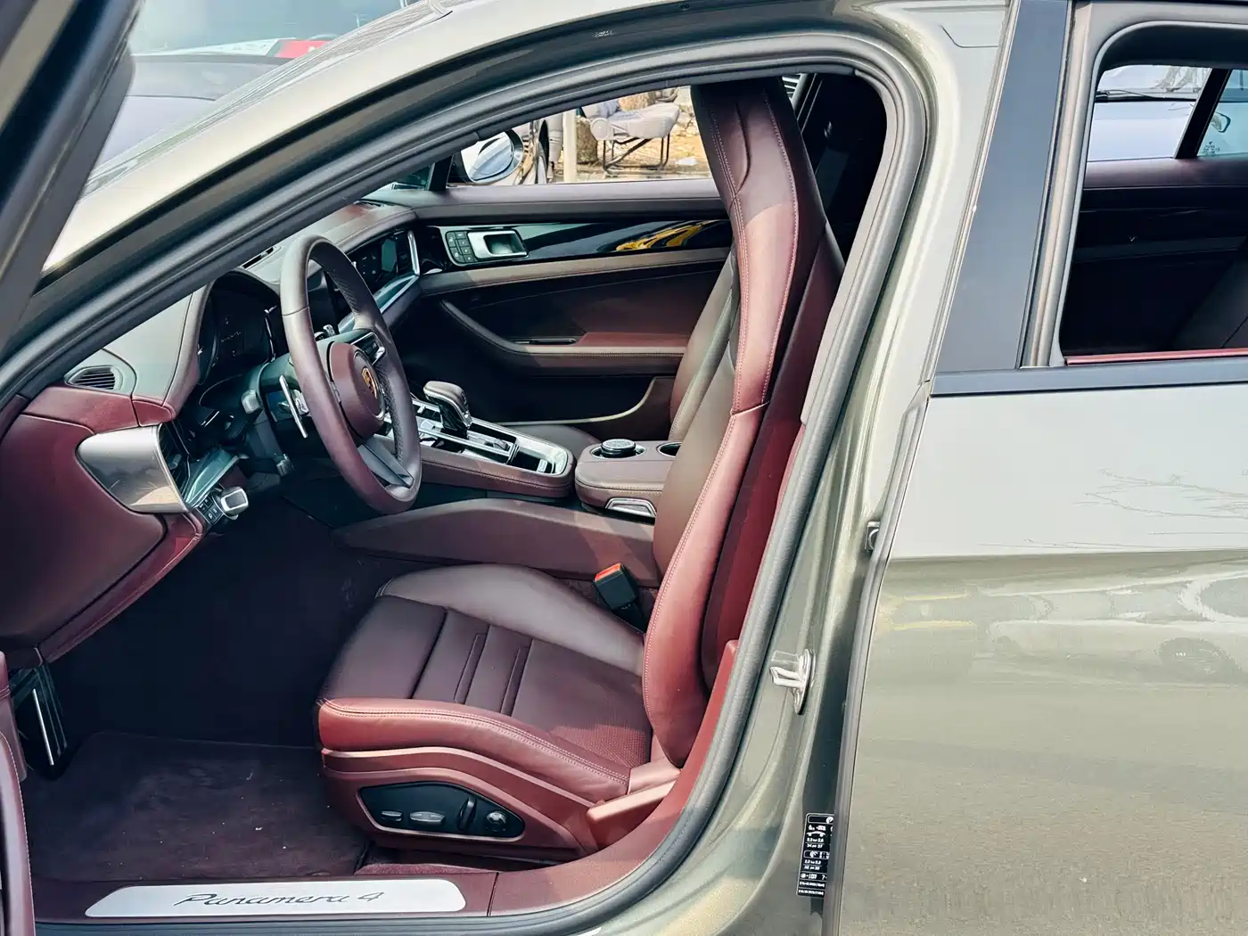 PORSCHE PANAMERA NEW ENERGY