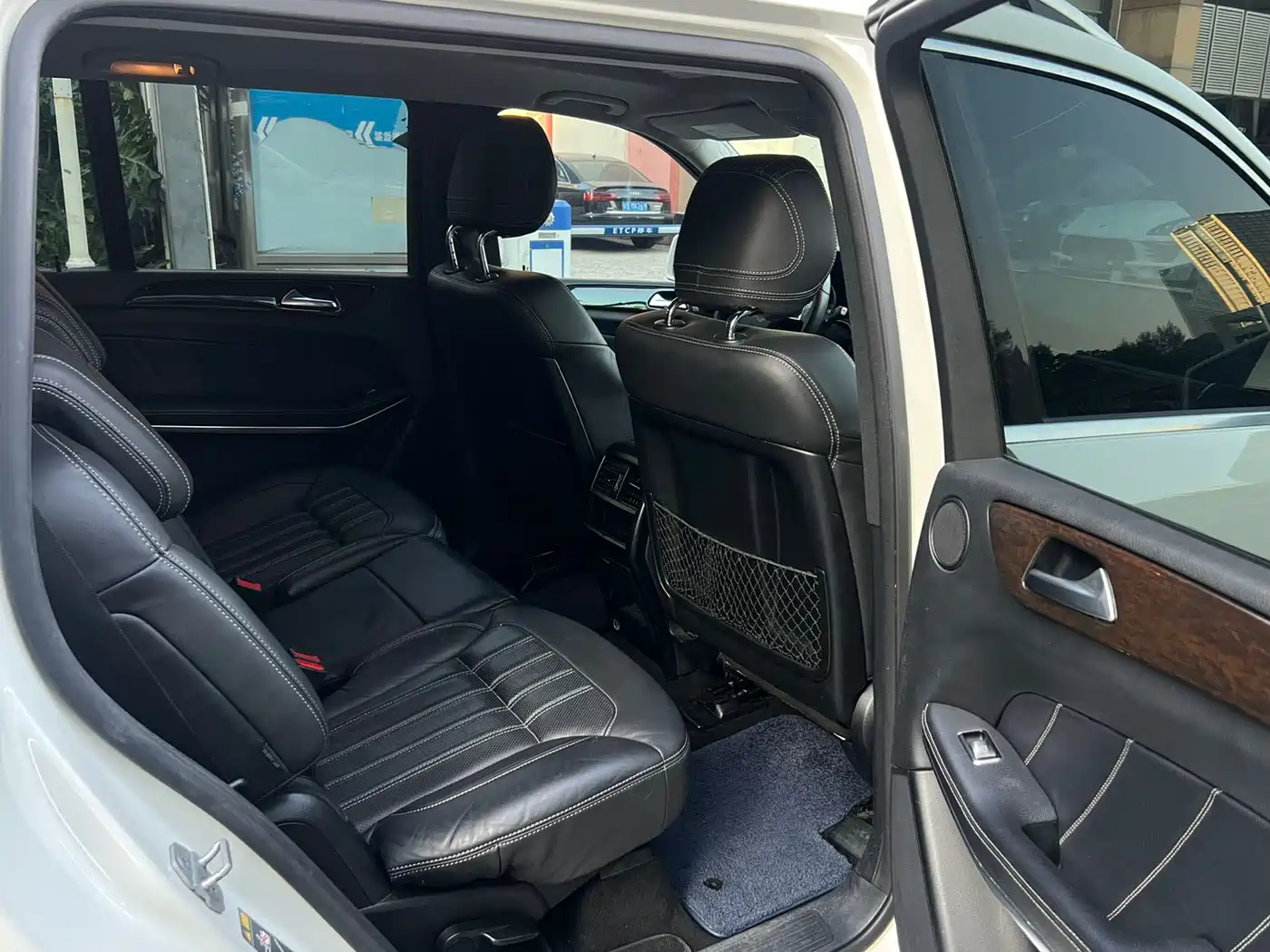 Mercedes-Benz GL-Class фото 7