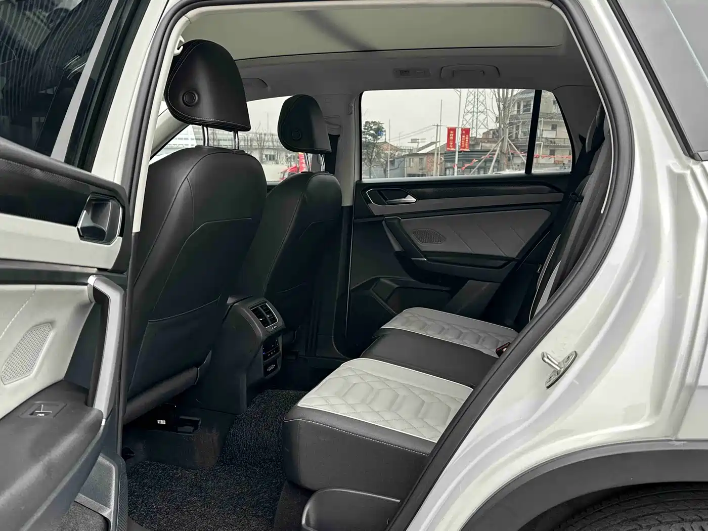 VOLKSWAGEN TANYUE