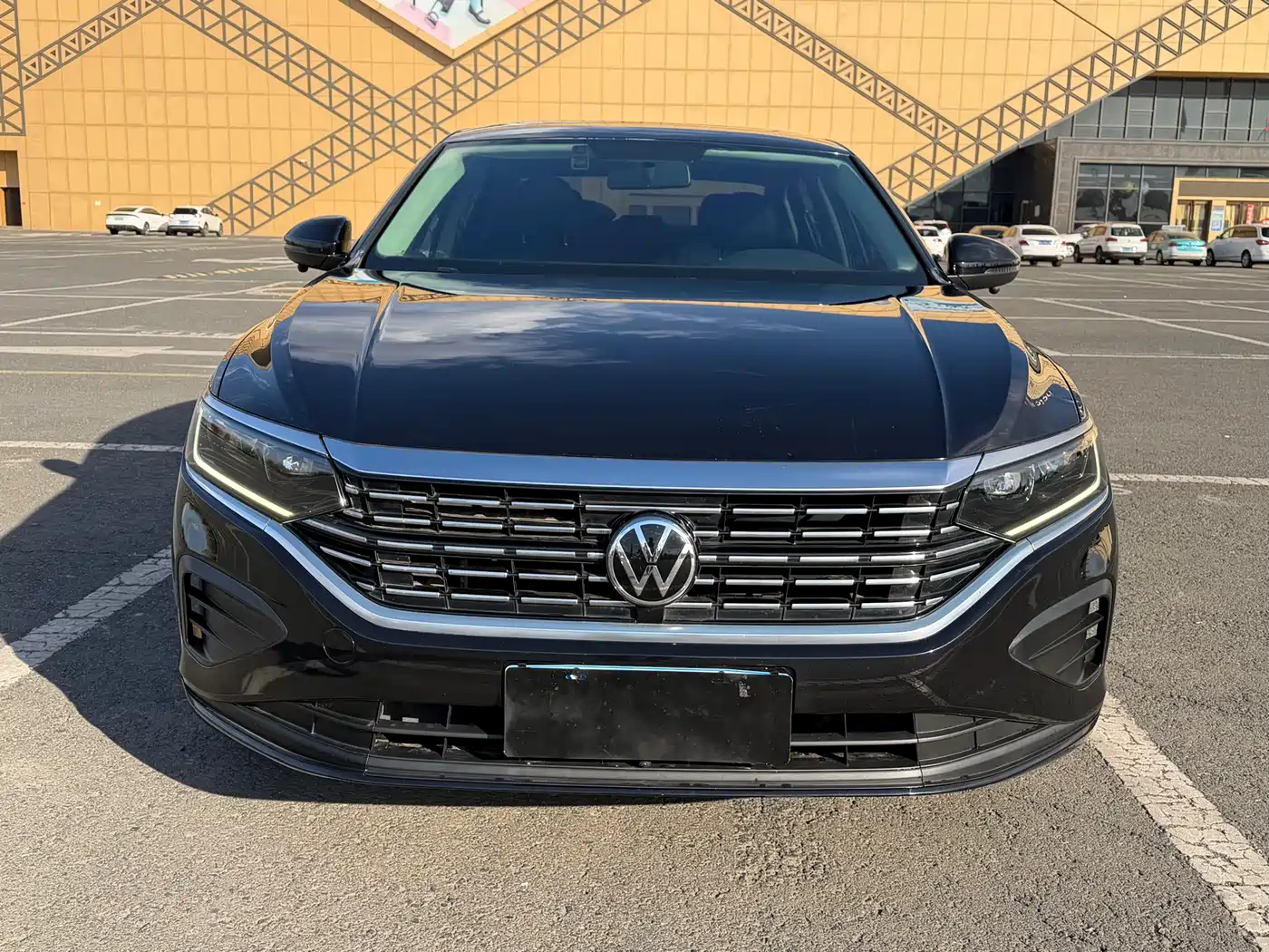 Volkswagen Passat 2022 280TSI Elite Edition фото 2