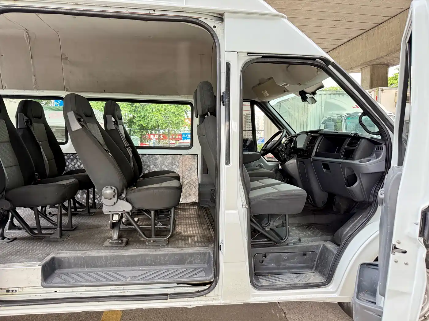 Ford New Generation Transit 2019 2016 Model 2.2T Long Wheelbase 6-Seater High-Roof Multi-Purpose Vehicle