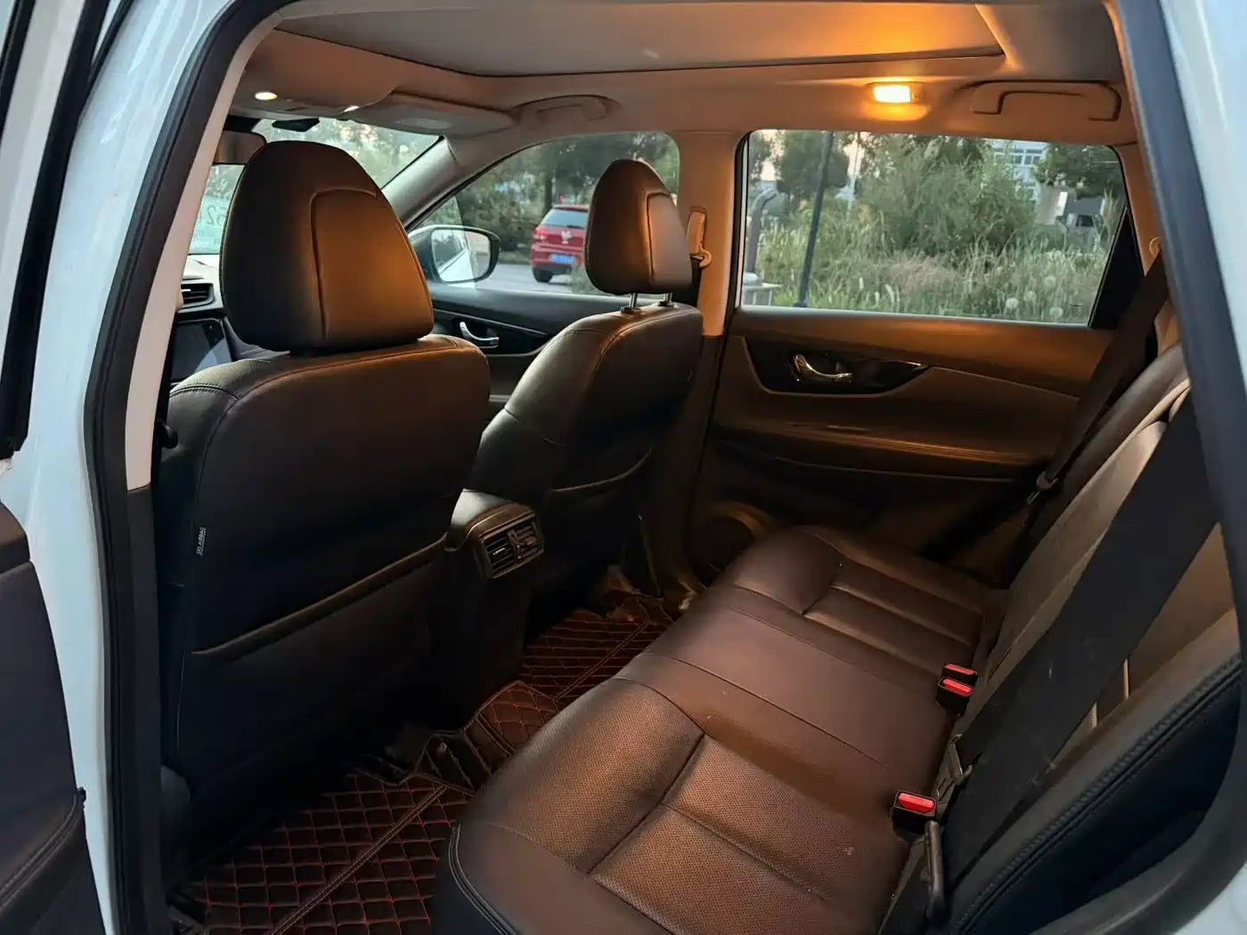 Фото 5 - Nissan X-Trail