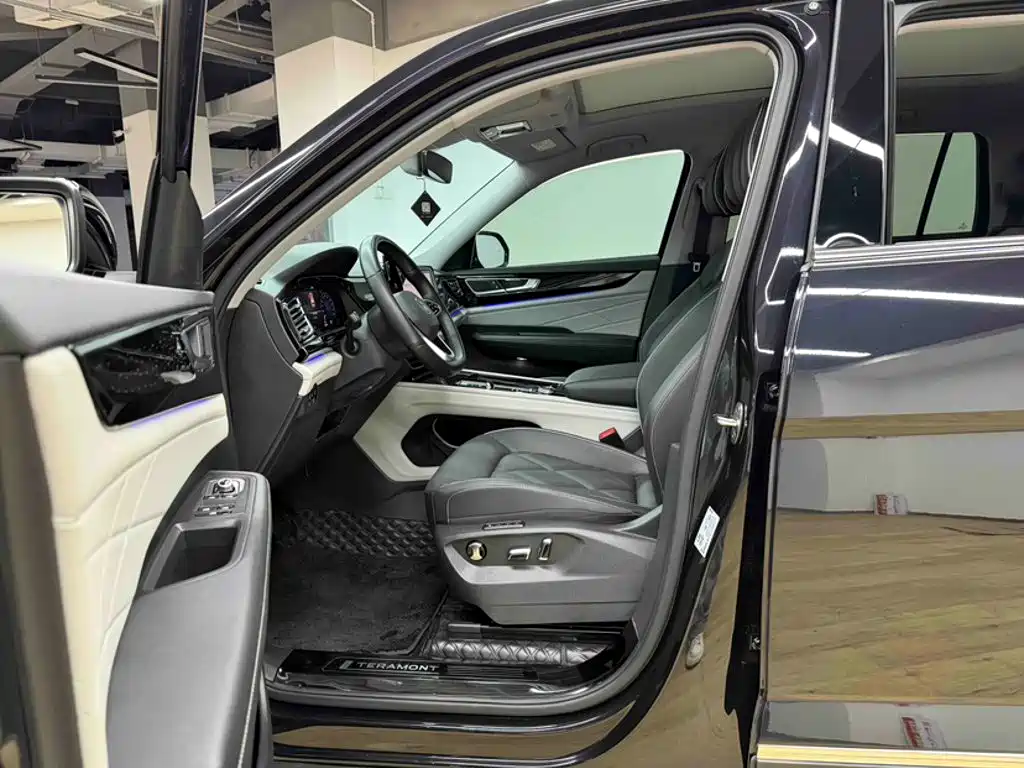 Volkswagen Teramont 2025 2024 380TSI 4WD Dragon Glory Edition